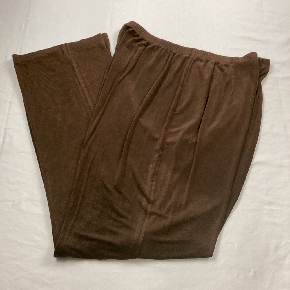 Chico's Chocolate Flare travel Pants Sz 2